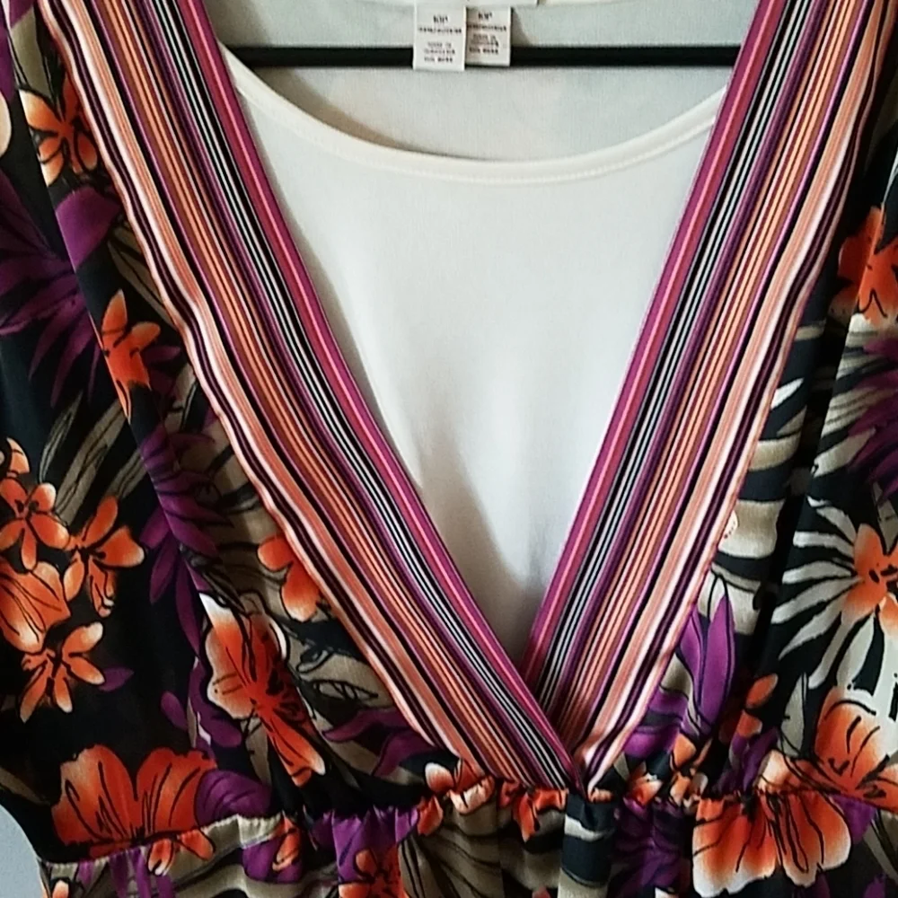 JM Collection Floral Silky Blouse Top - Picture 3 of 5